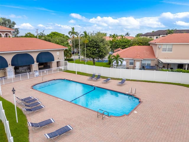 27293 SW 138th Path, Homestead, FL 33032