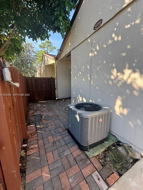 22583 Vistawood Way — photo 11