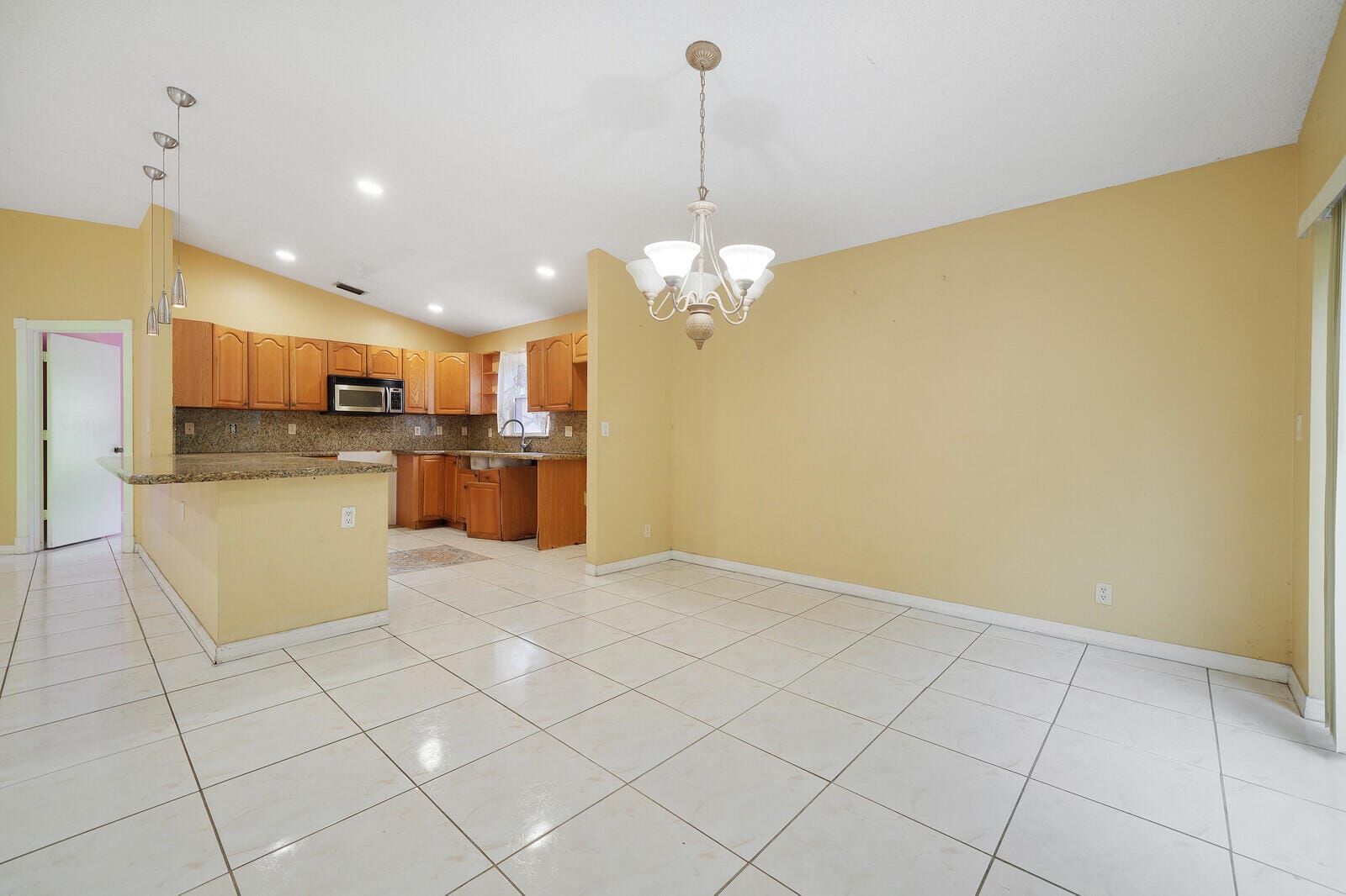 1296 Waterway Cove Drive — photo 9