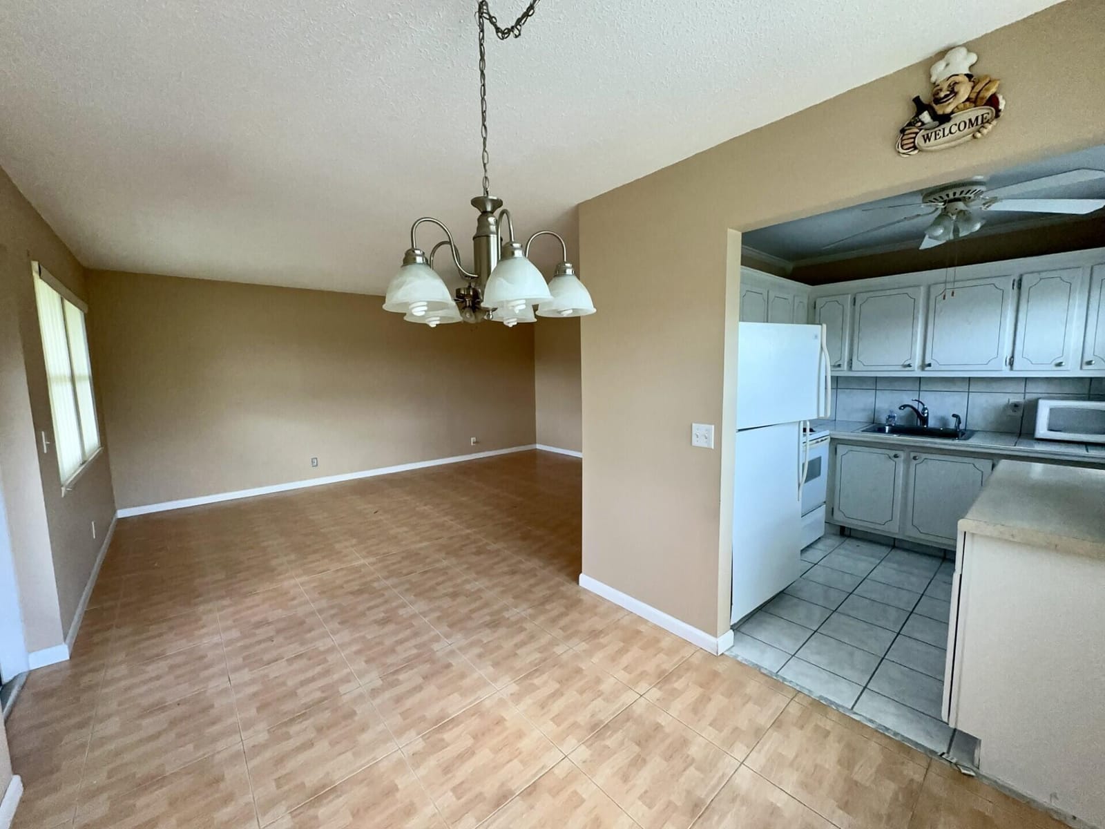 38 CAMBRIDGE B, West Palm Beach, FL 33417