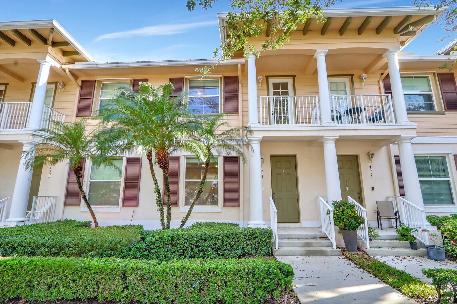 4313 PARKSIDE Drive, Jupiter, FL 33458