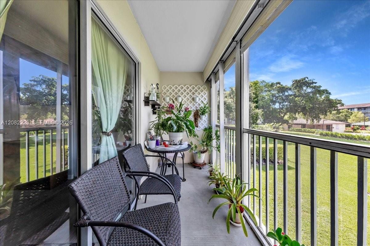 13250 SW 7th Court 210L, Pembroke Pines, FL 33027 photo 13