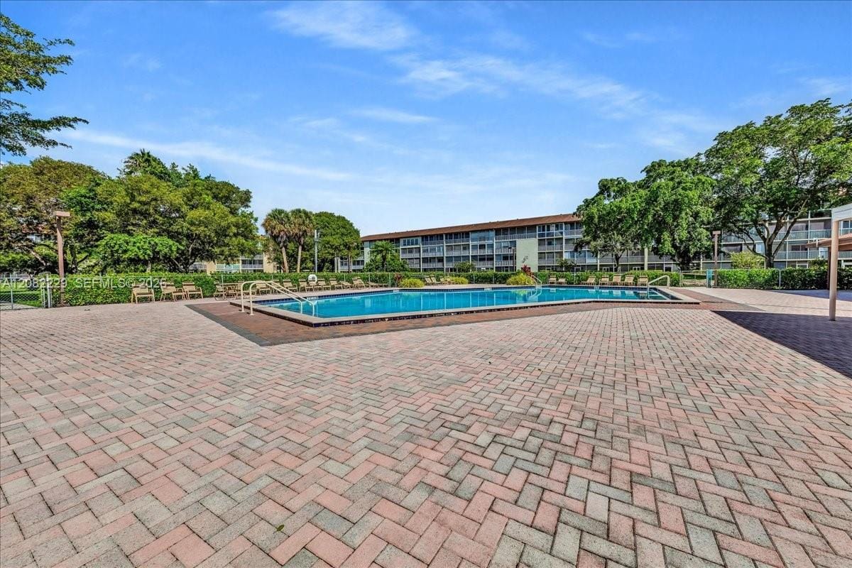 13250 SW 7th Court 210L, Pembroke Pines, FL 33027 photo 15