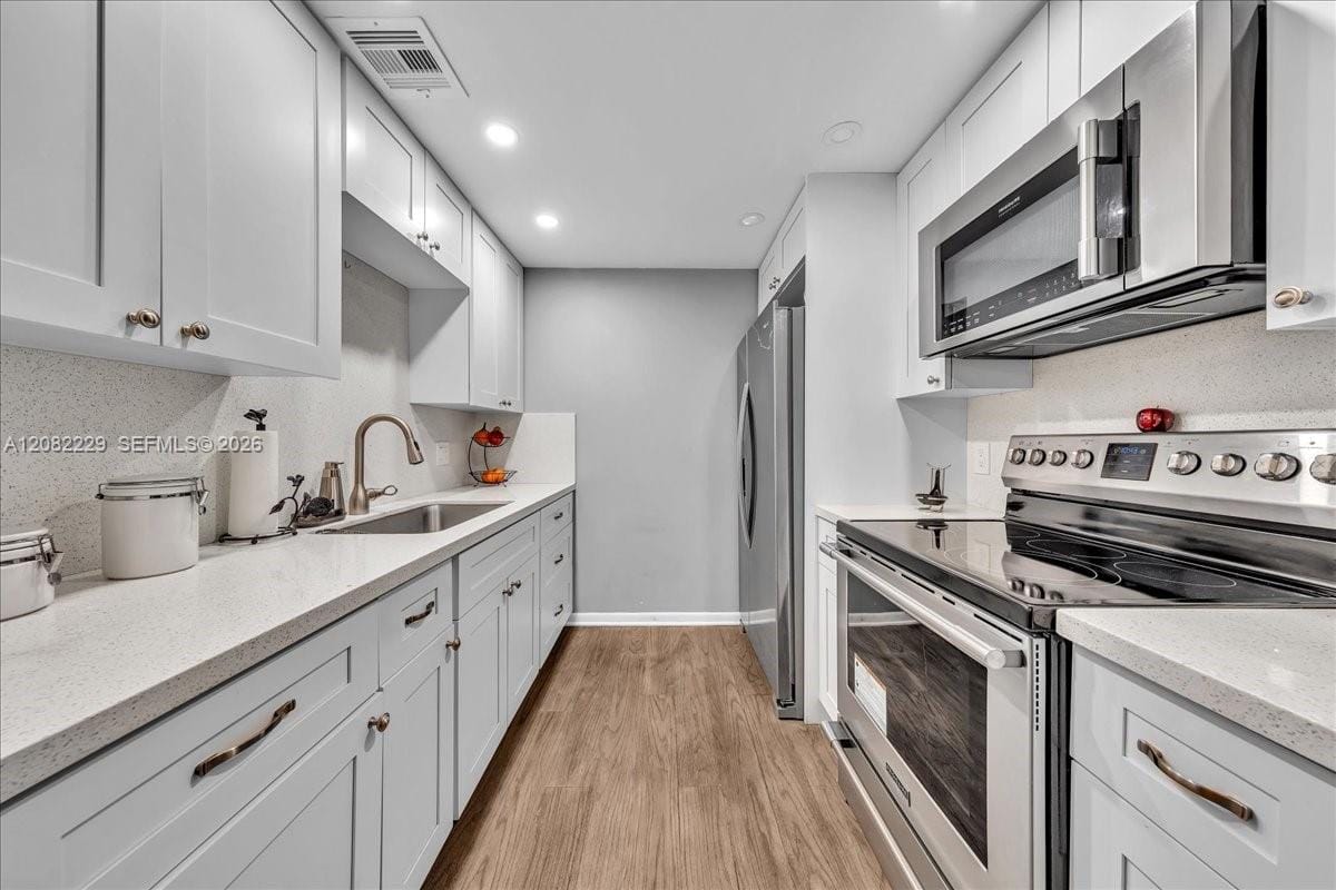 13250 SW 7th Court 210L — photo 6