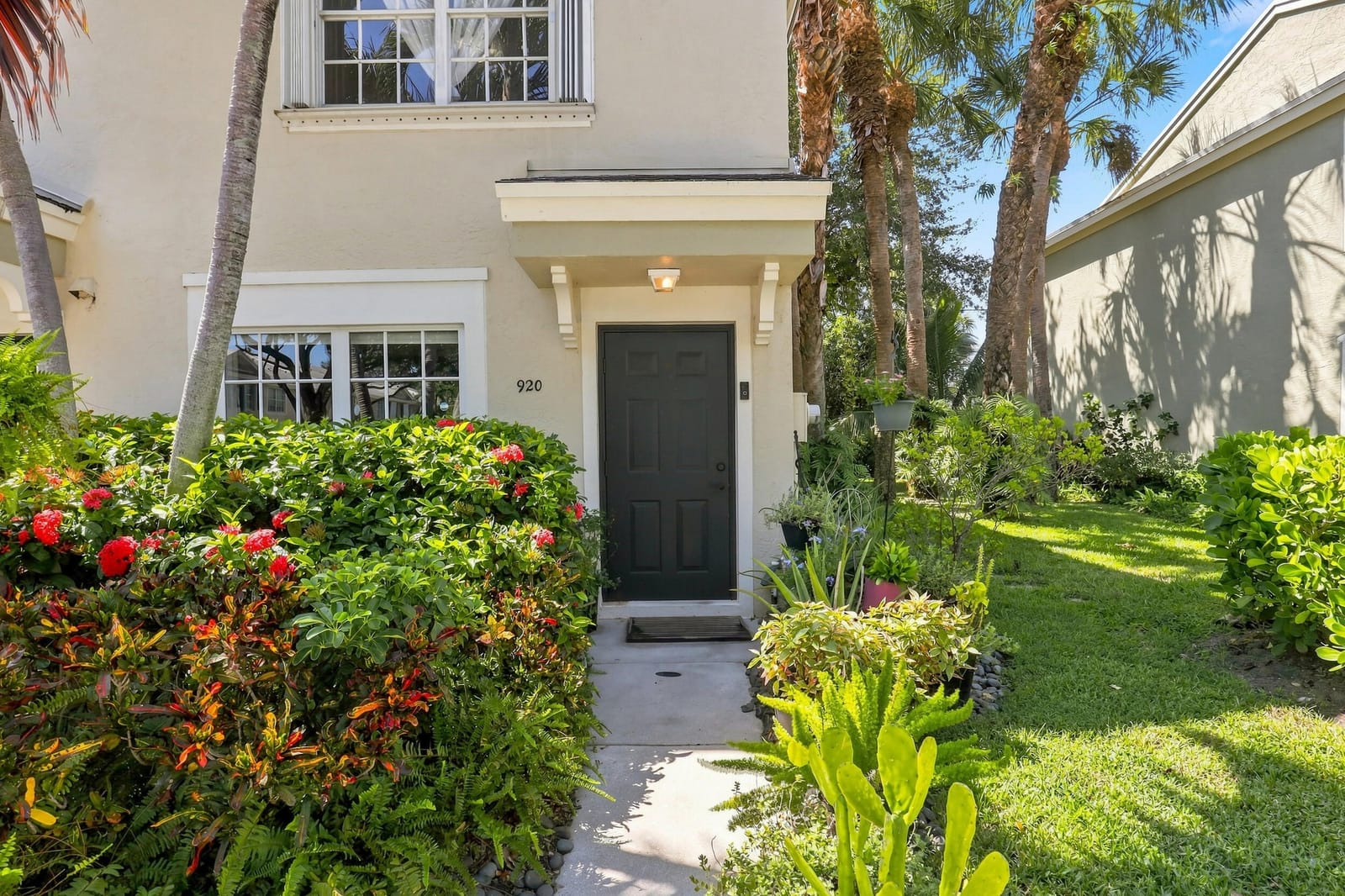 920 Kokomo Key Lane — photo 3
