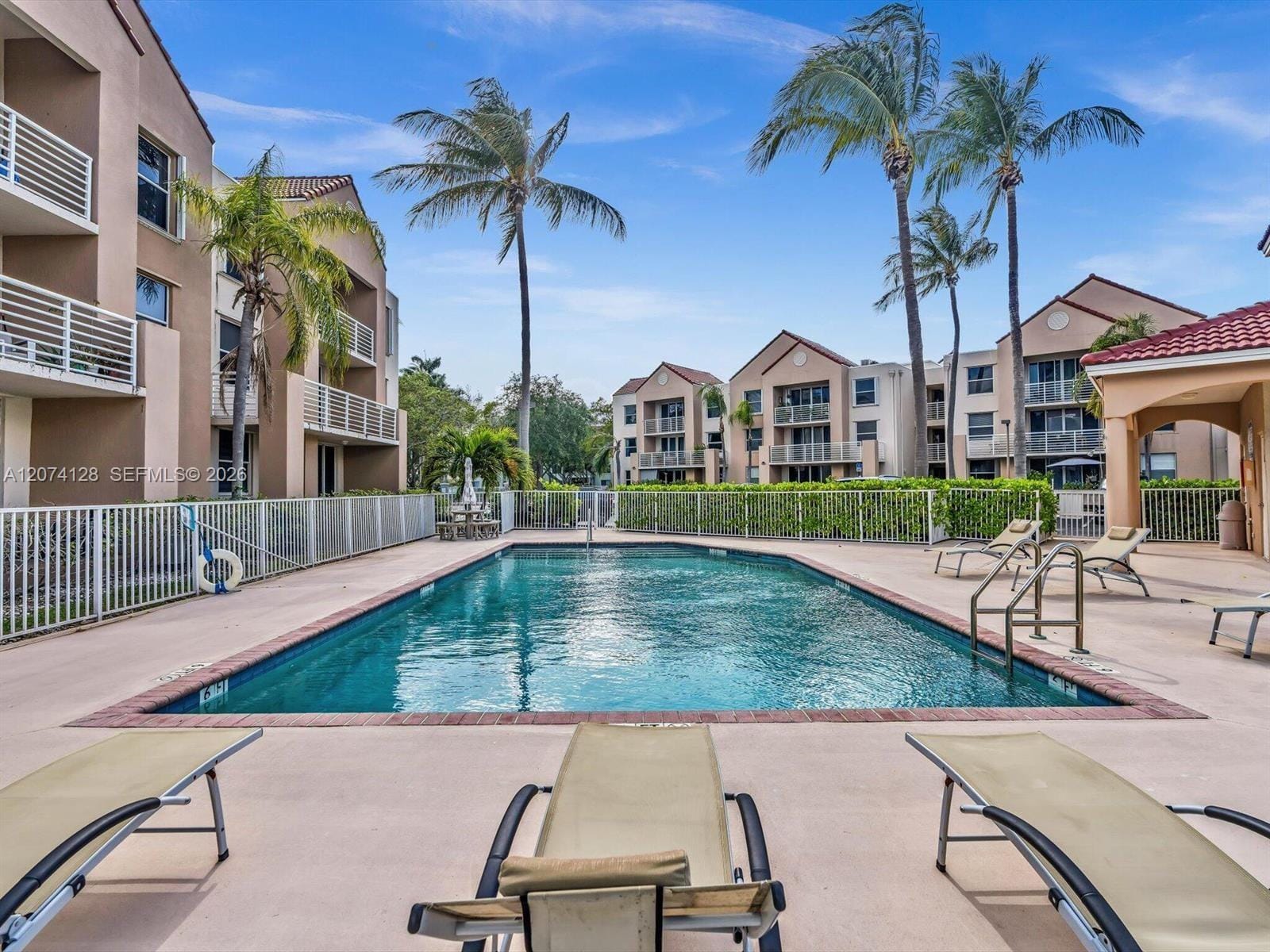 2721 Ocean Club Boulevard 201, Hollywood, FL 33019