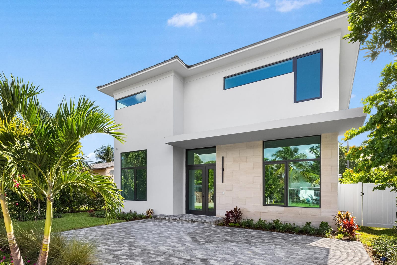 827 SE 2nd Avenue, Delray Beach, FL 33483