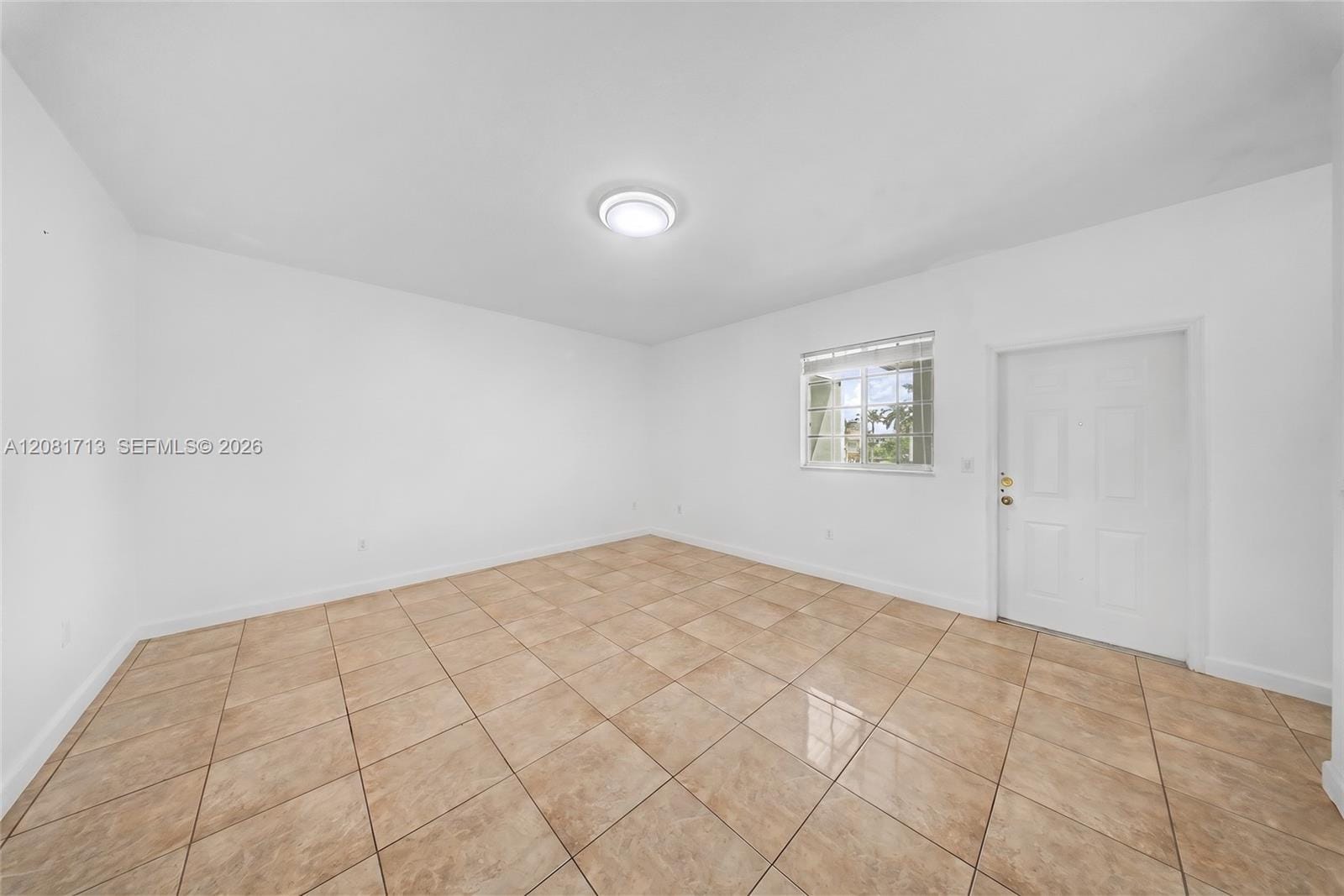 2630 NE 3rd Drive 202 — photo 5