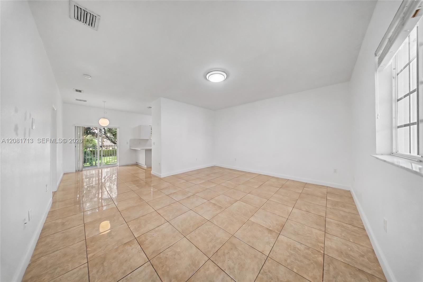 2630 NE 3rd Drive 202 — photo 10