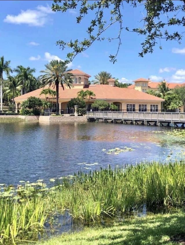 2486 SAN PIETRO Circle, Palm Beach Gardens, FL 33410
