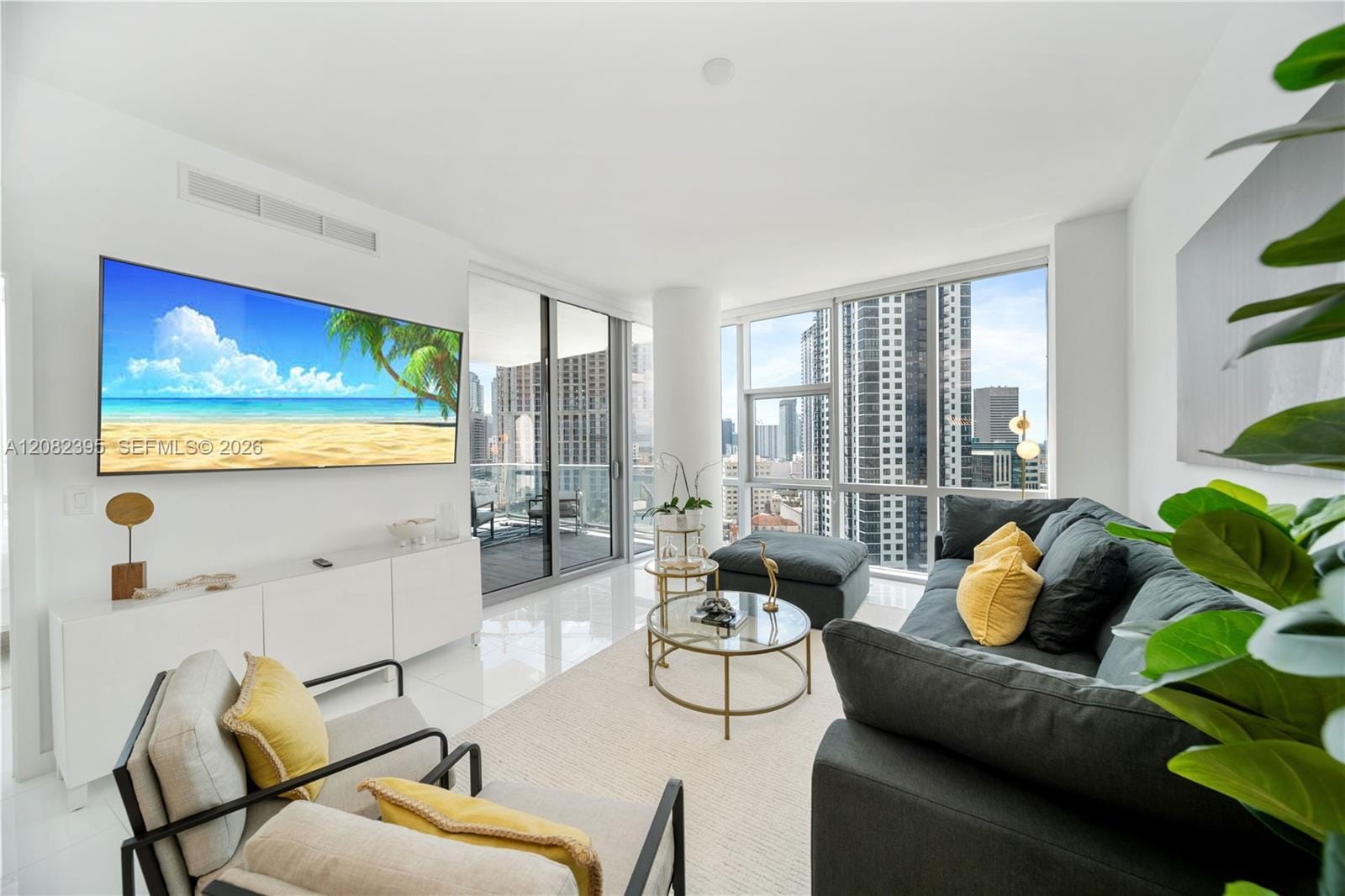 851 NE 1st Avenue 2011, Miami, FL 33132