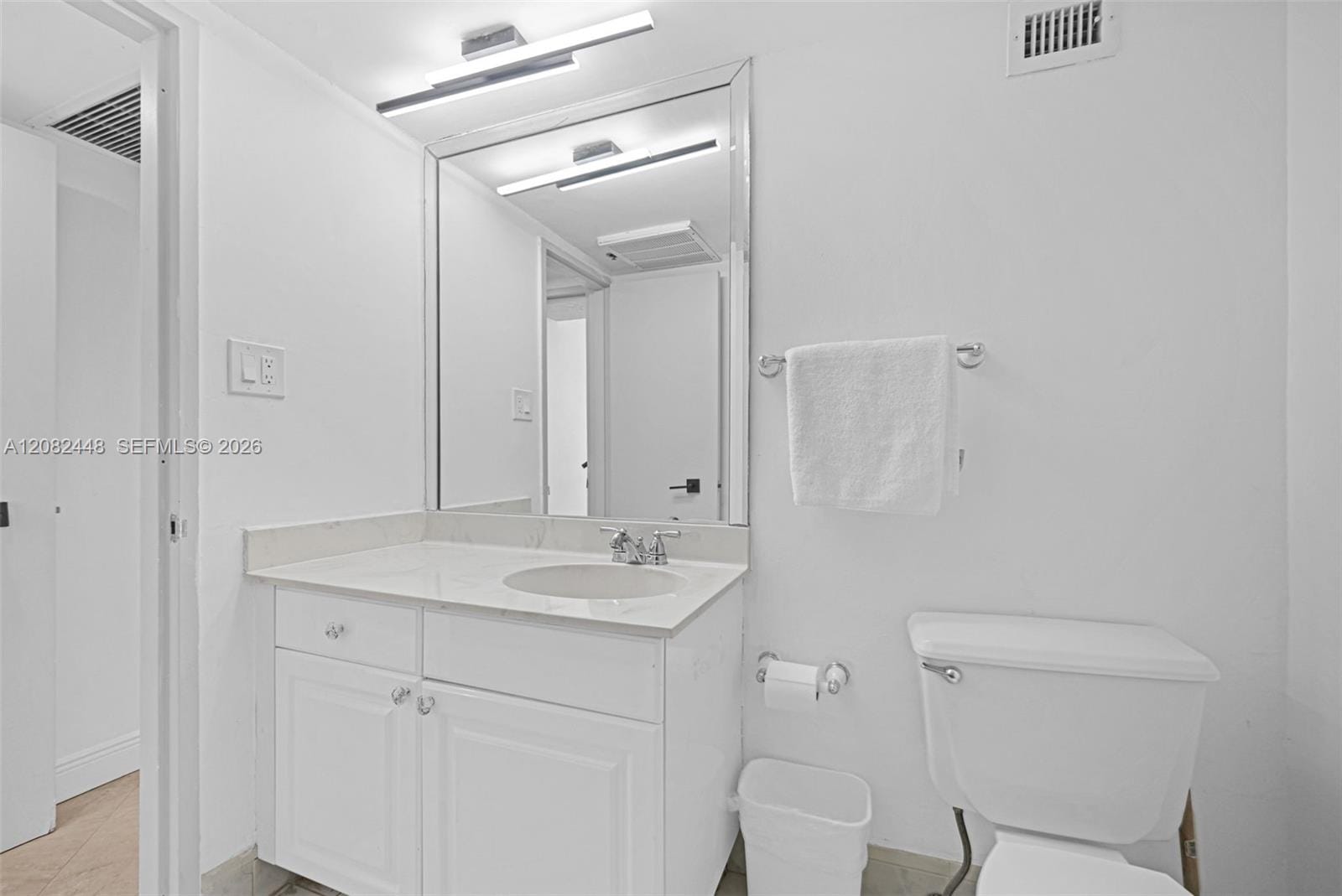 5225 Collins Avenue 1015, Miami Beach, FL 33140 photo 17