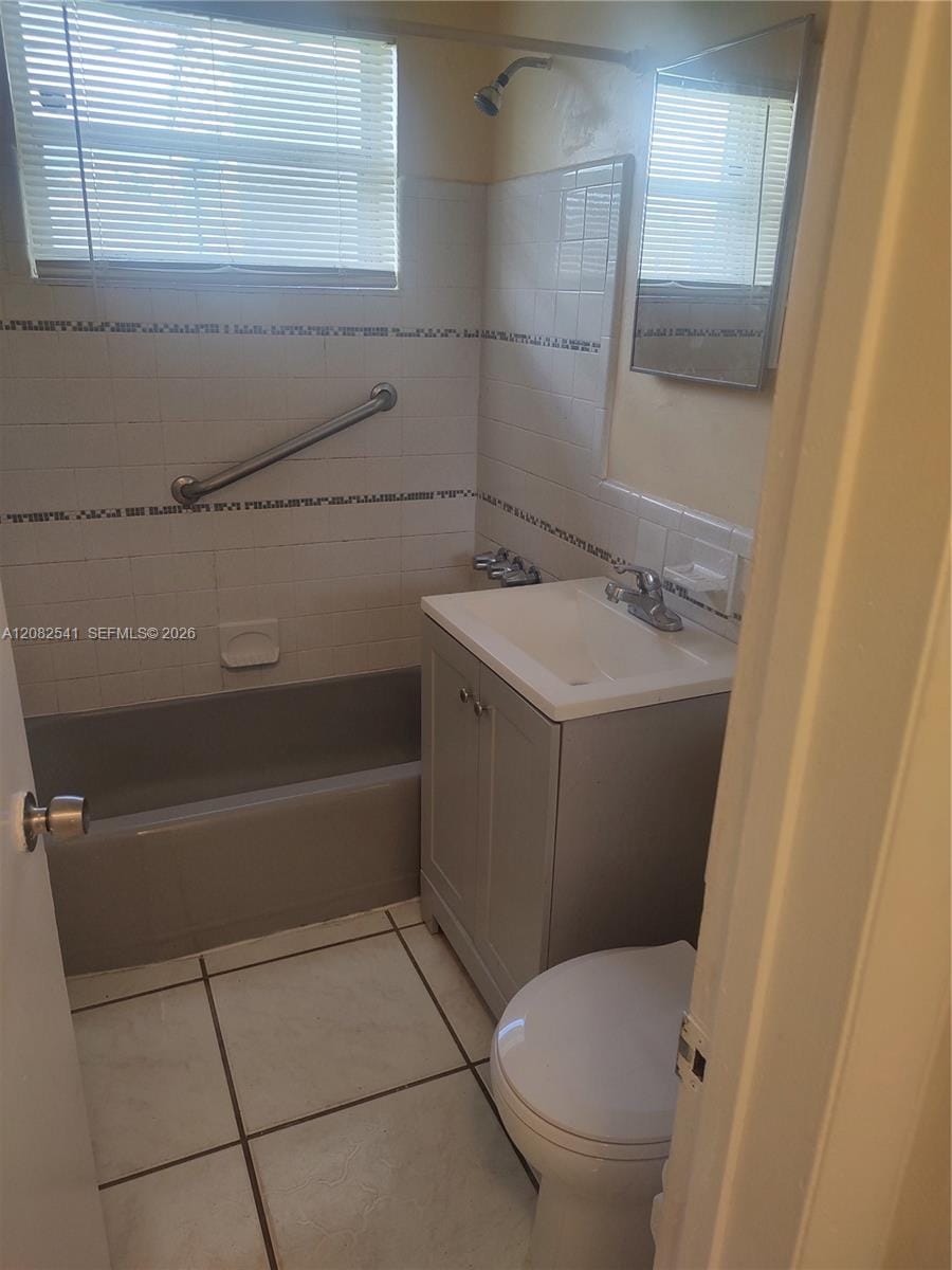 7655 Venetian Street 1-4 — photo 3