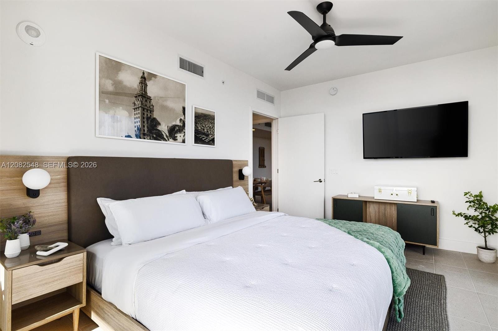 159 NE 6th Street 4305, Miami, FL 33132 photo 13
