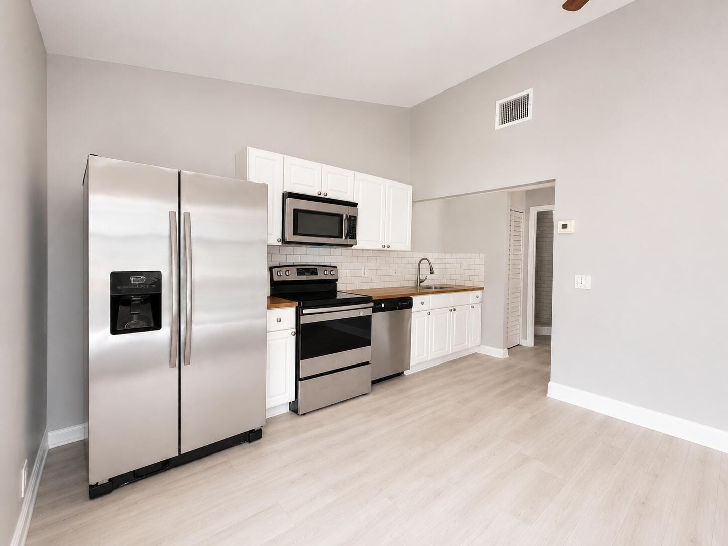 32 Lake Osborne Drive #6 — photo 4