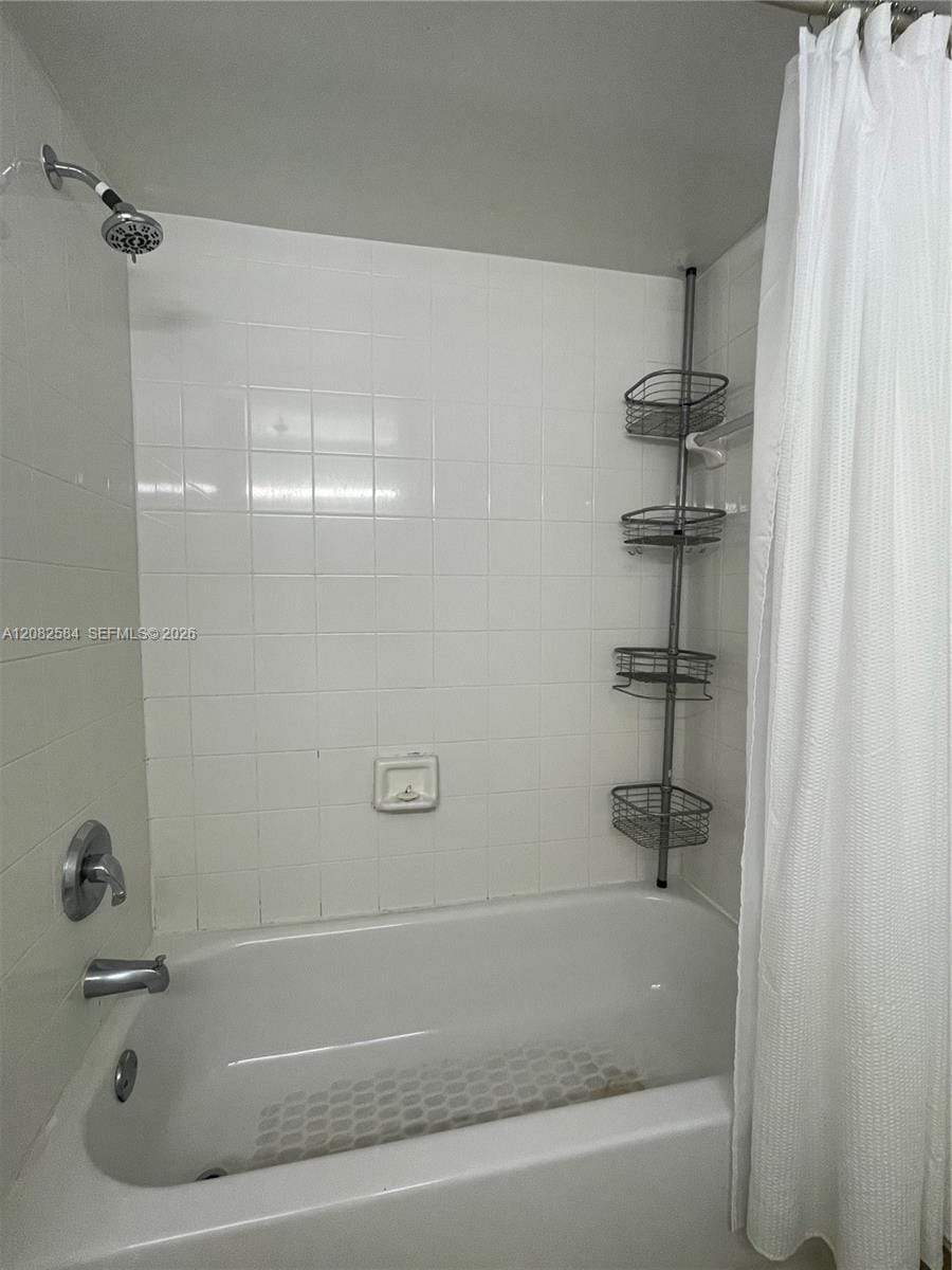 4820 N State Road 7 10108 — photo 12