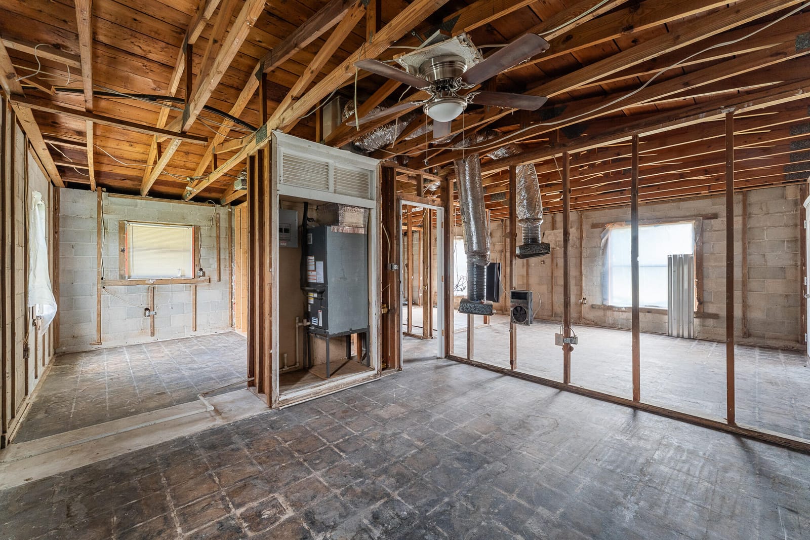 2102 AVENUE P — photo 9