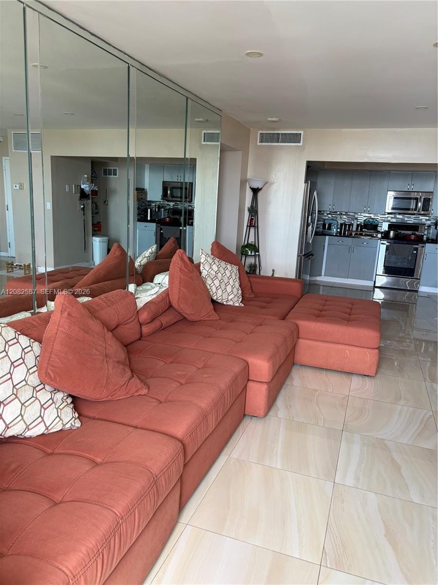 2150 Sans Souci Boulevard B1605 — photo 7