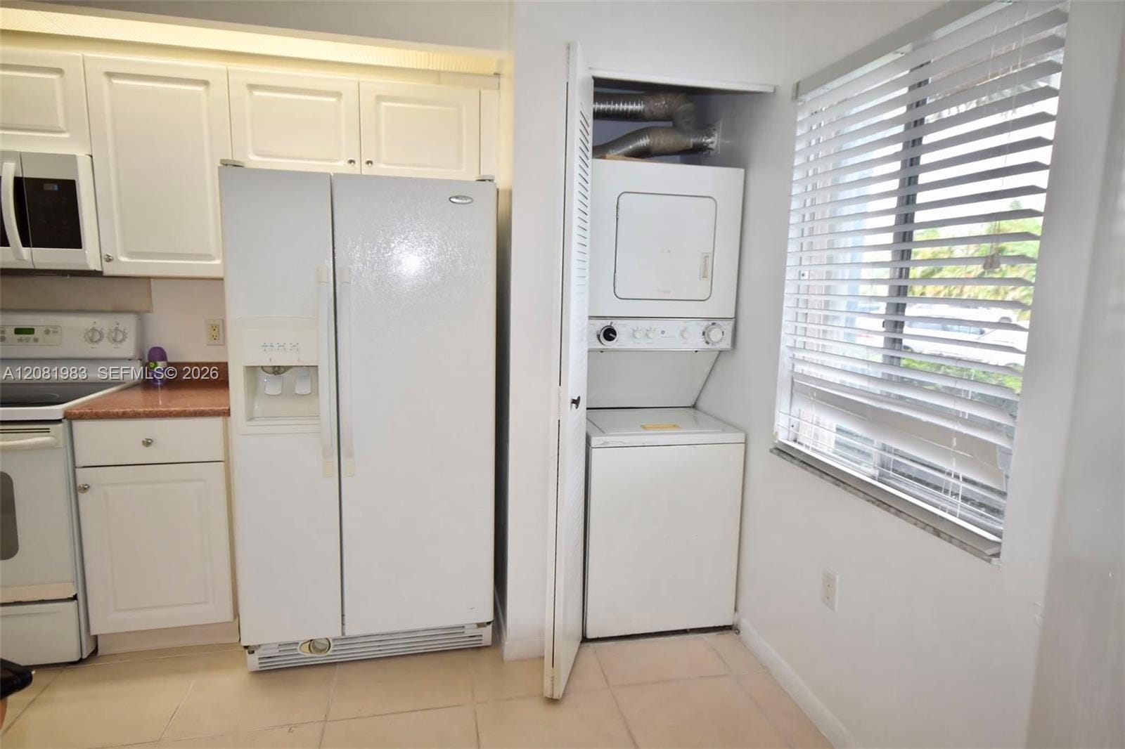 1650 SW 124th Terrace 102D — photo 8