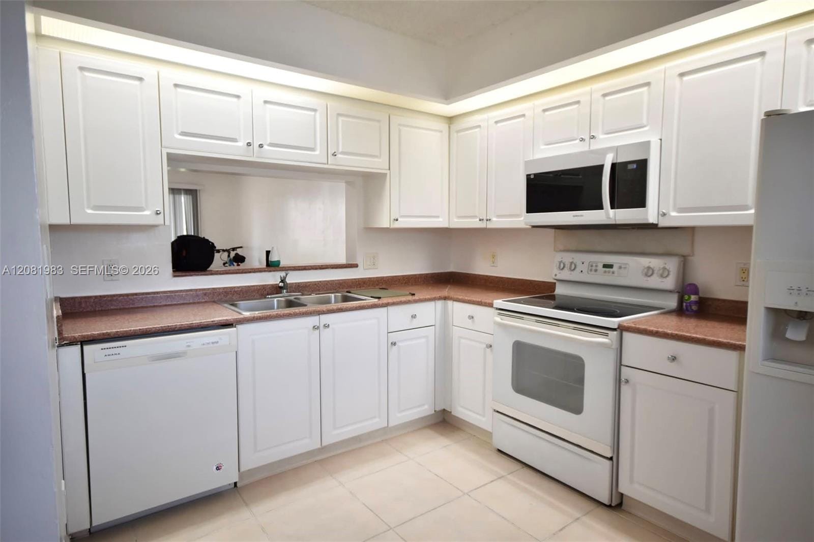 1650 SW 124th Terrace 102D — photo 9