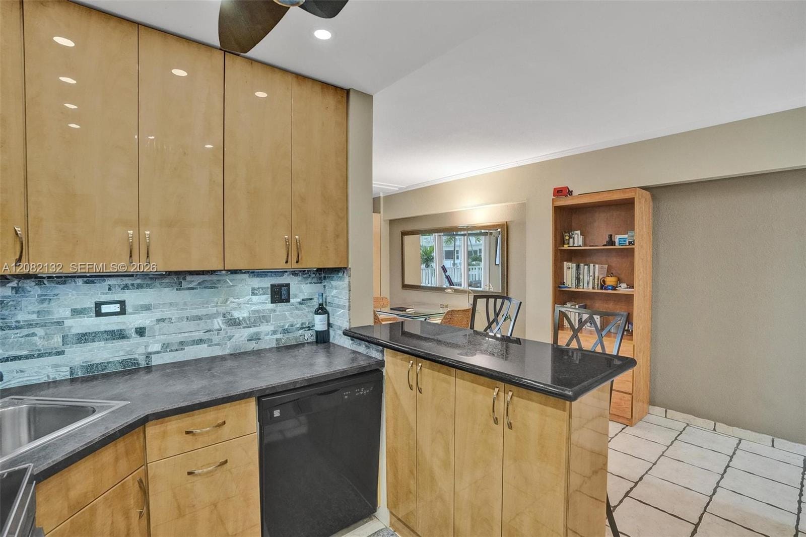 95 N Birch Road 301, Fort Lauderdale, FL 33304 photo 24