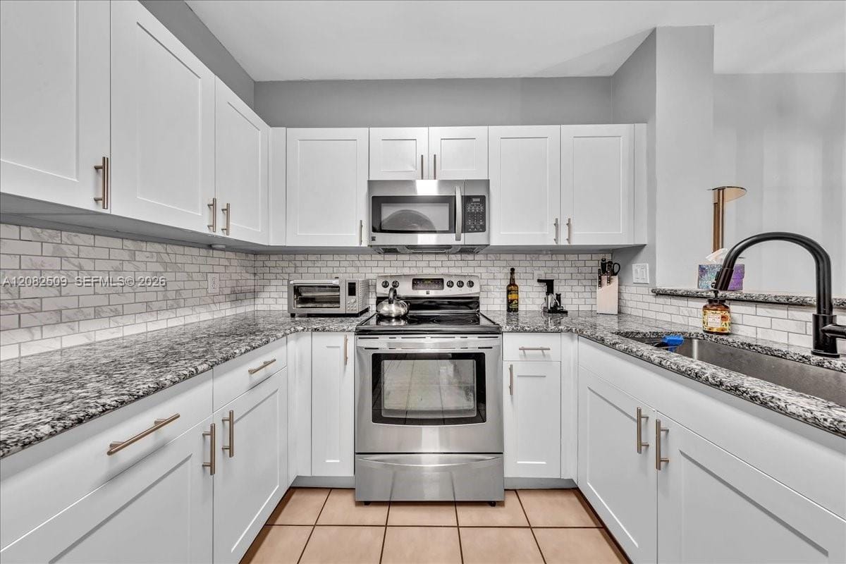 12152 SW 4th Street — photo 8
