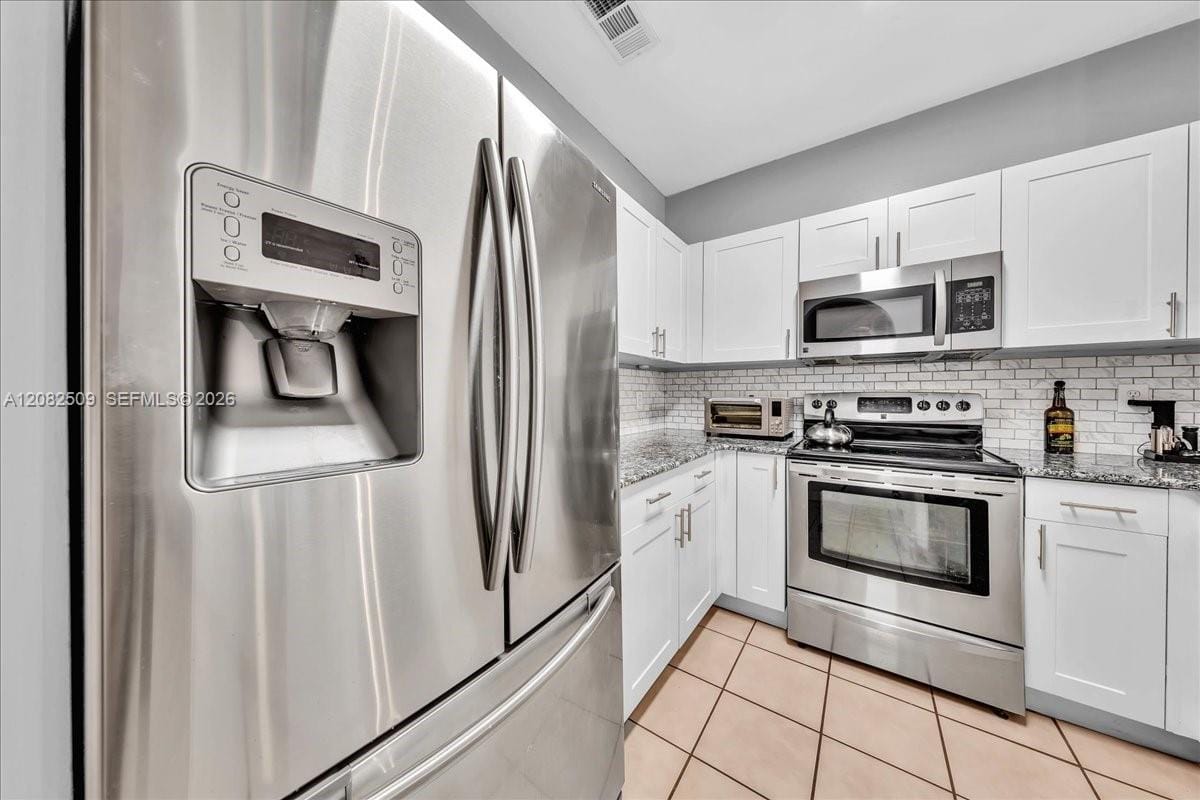 12152 SW 4th Street — photo 9