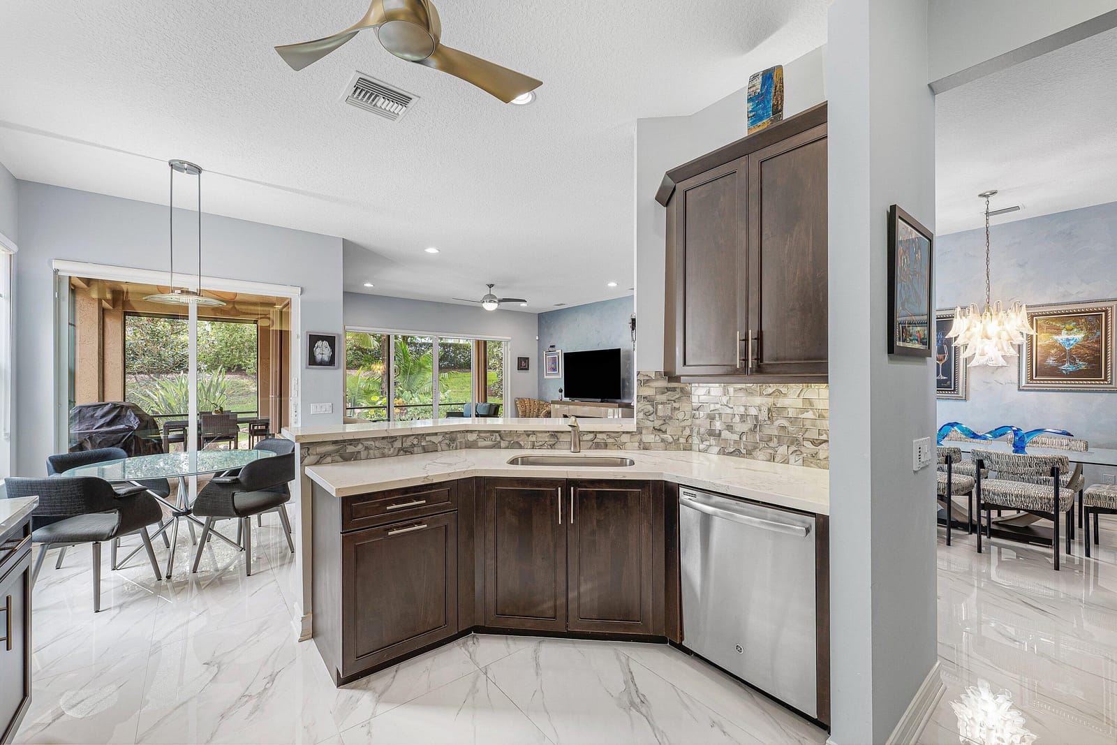 9989 YELLOWFIELD Drive — photo 7