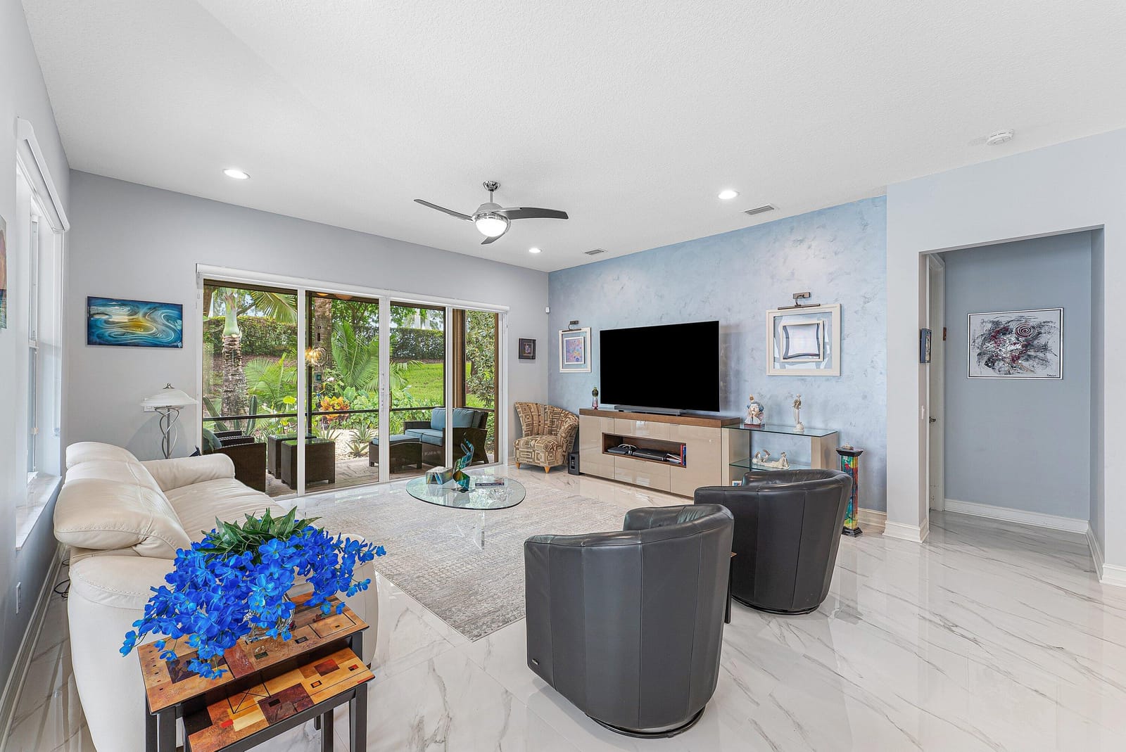 9989 YELLOWFIELD Drive — photo 2