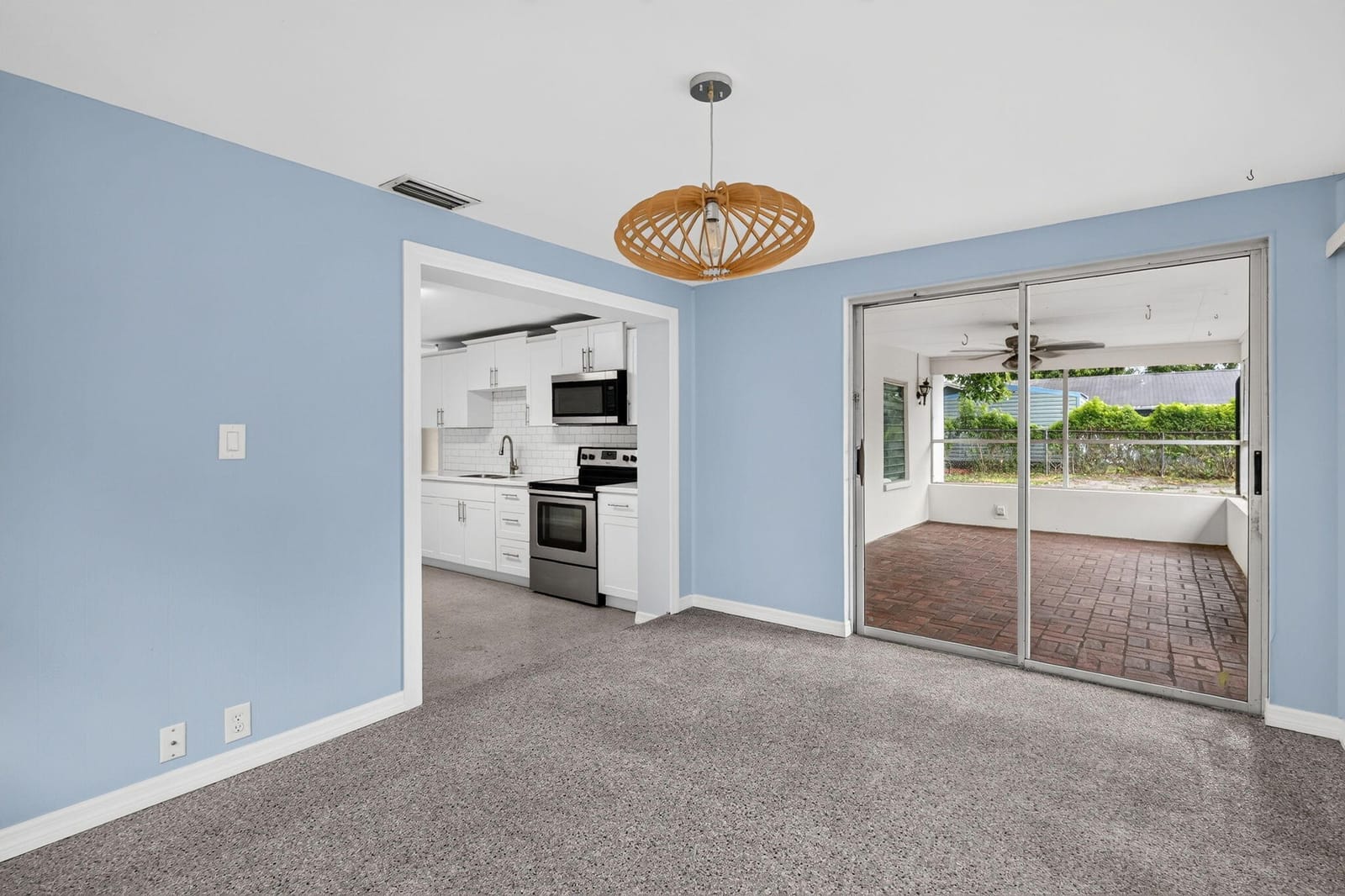 820 E 13TH Street — photo 10