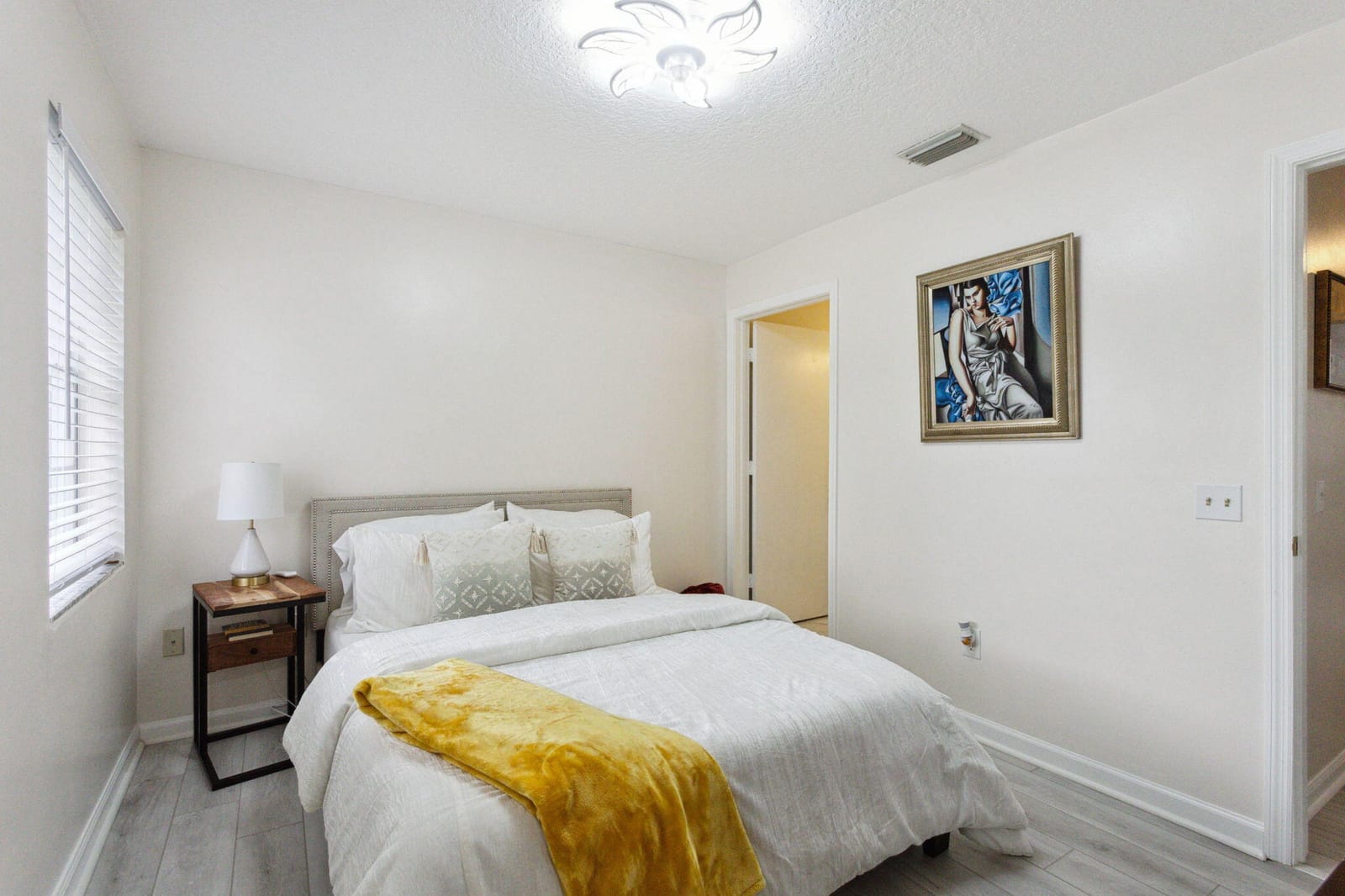 368 WATERSIDE Drive — photo 11