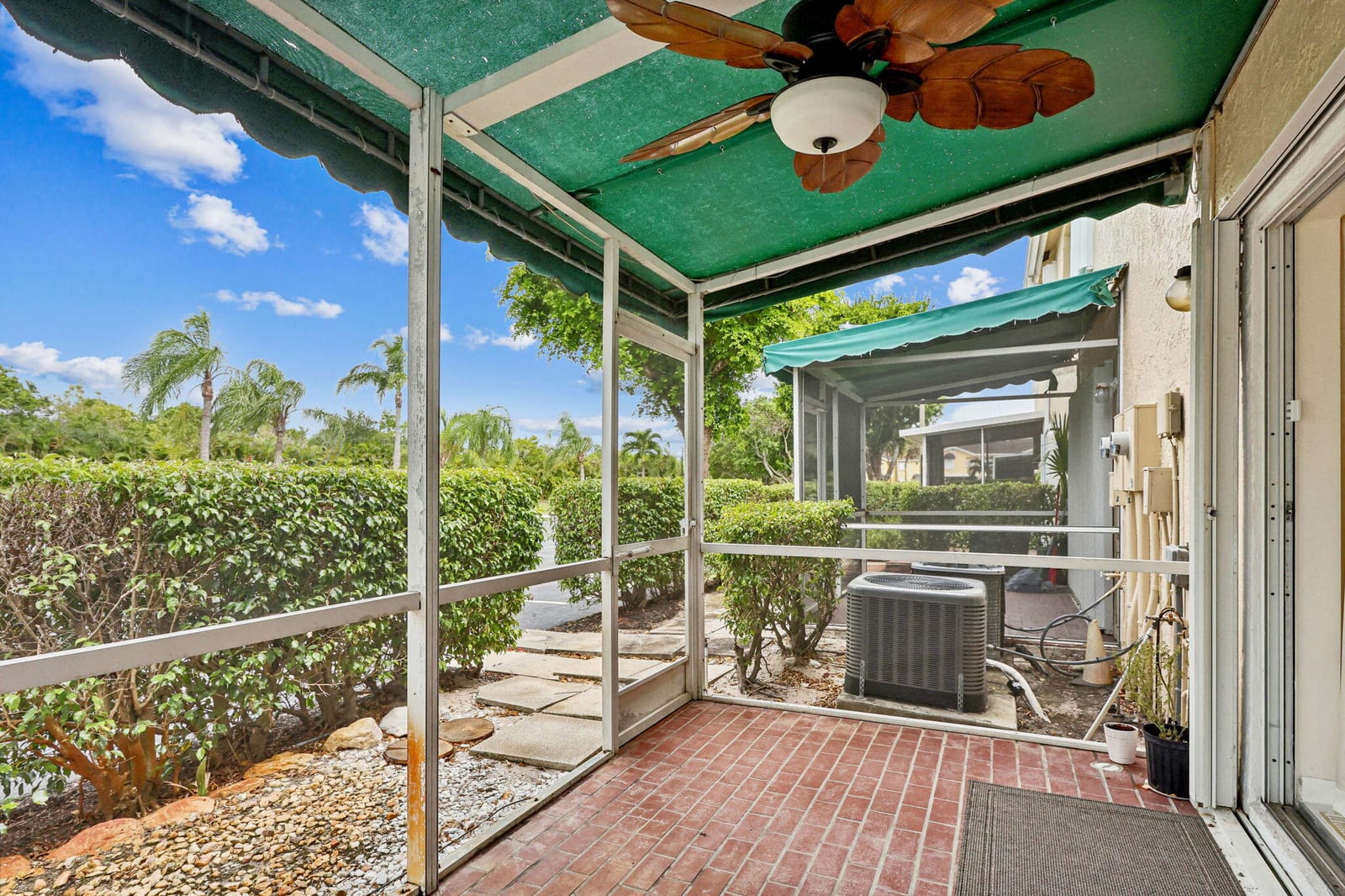 368 WATERSIDE Drive, Hypoluxo, FL 33462 photo 19