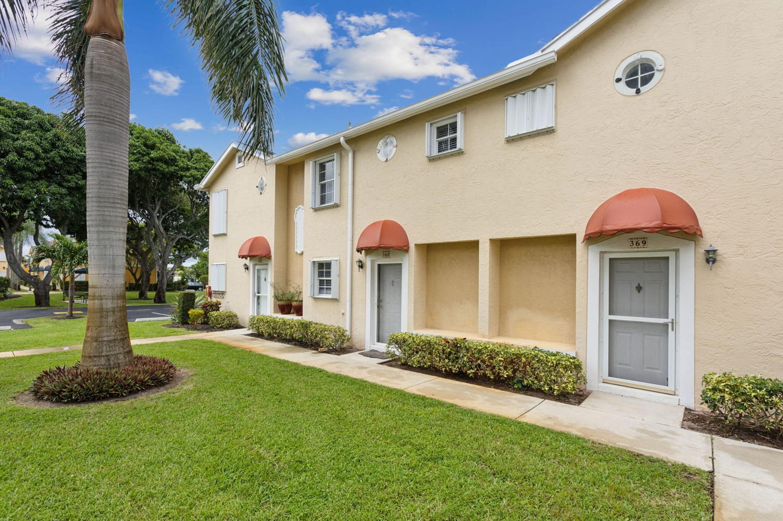 368 WATERSIDE Drive, Hypoluxo, FL 33462