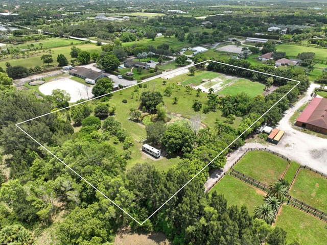 16639 Hollow Tree Lane, Wellington, FL 33470