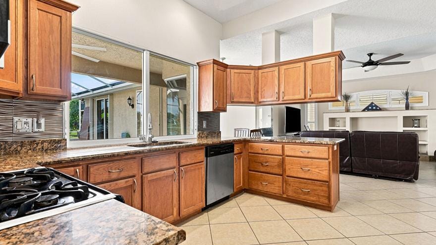 1863 SE Bowie Street, Port St. Lucie, FL 34952 photo 21