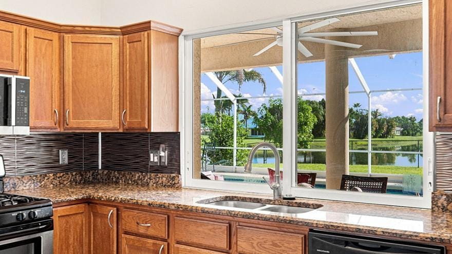 1863 SE Bowie Street, Port St. Lucie, FL 34952 photo 23