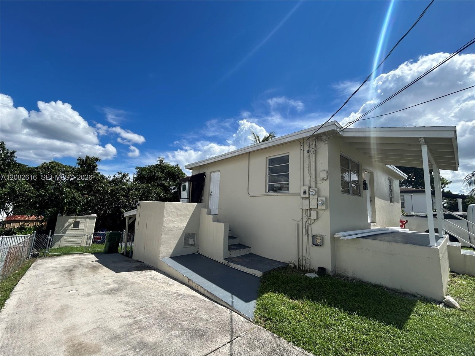 725 SW 8th Avenue A, Hallandale Beach, FL 33009 photo 3