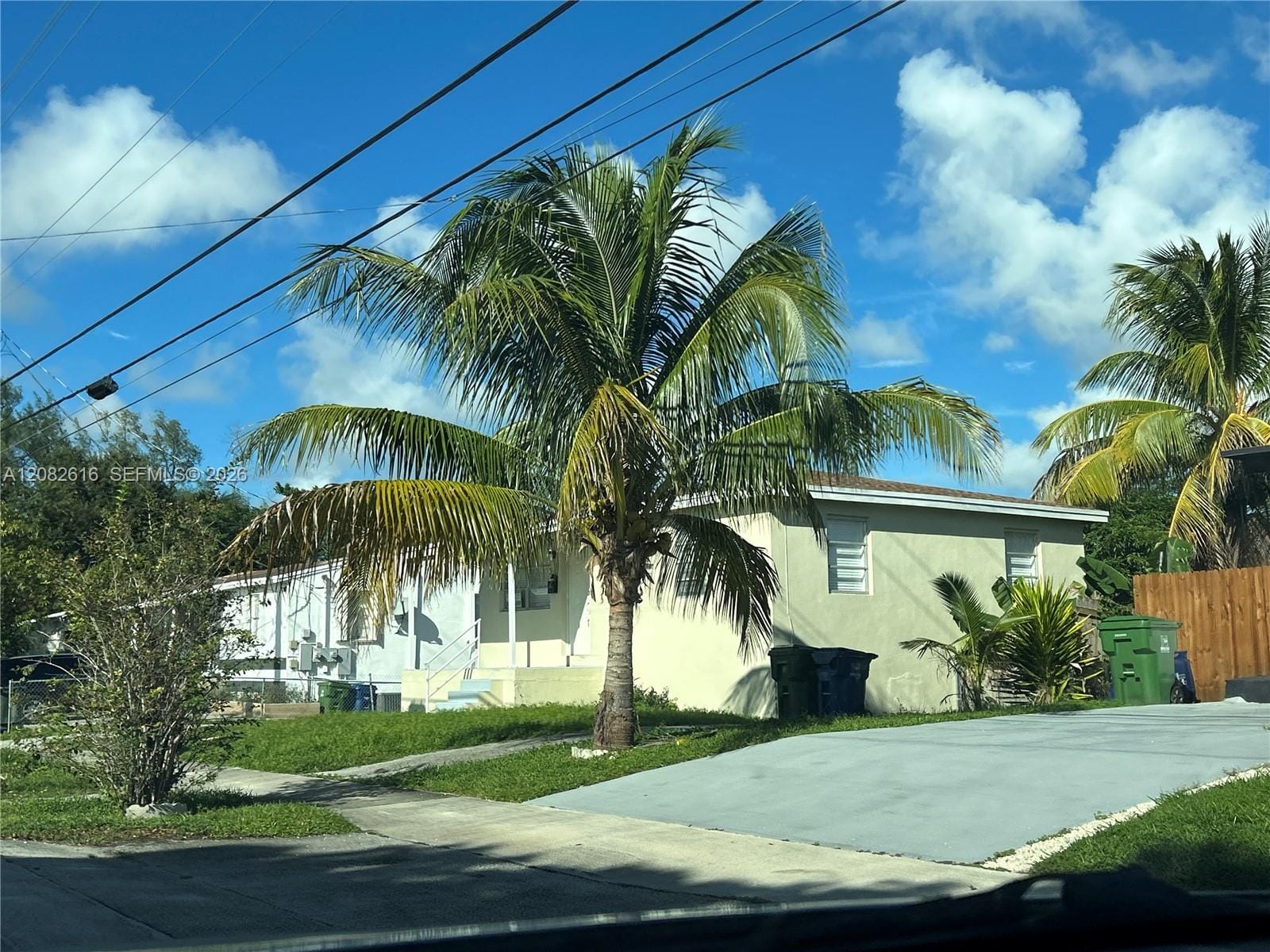 725 SW 8th Avenue A, Hallandale Beach, FL 33009 photo 5