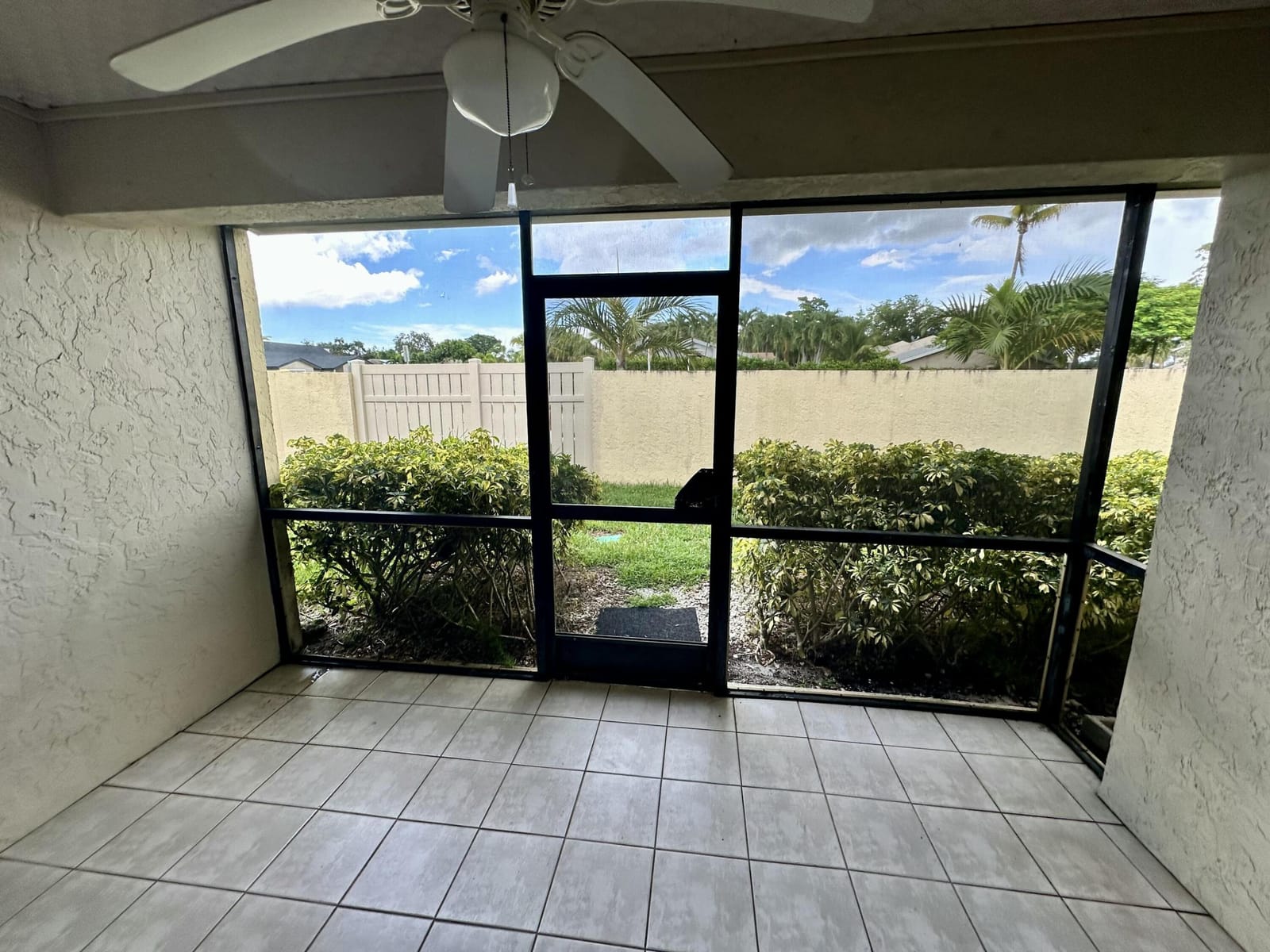 535 BANKS Road 2-521, Margate, FL 33063 photo 14