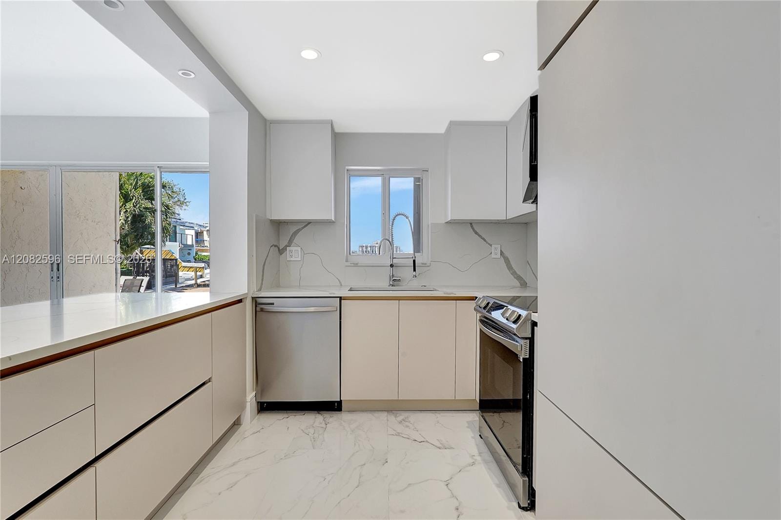 2807 NE 164th Street 2, North Miami Beach, FL 33160 photo 21