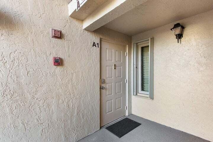 815 Sky Pine Way A1 — photo 4