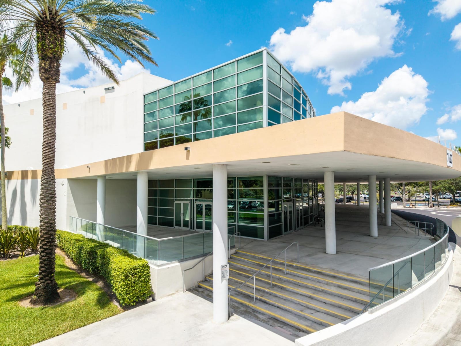 7348 N DEVON Drive 203, Tamarac, FL 33321 photo 29