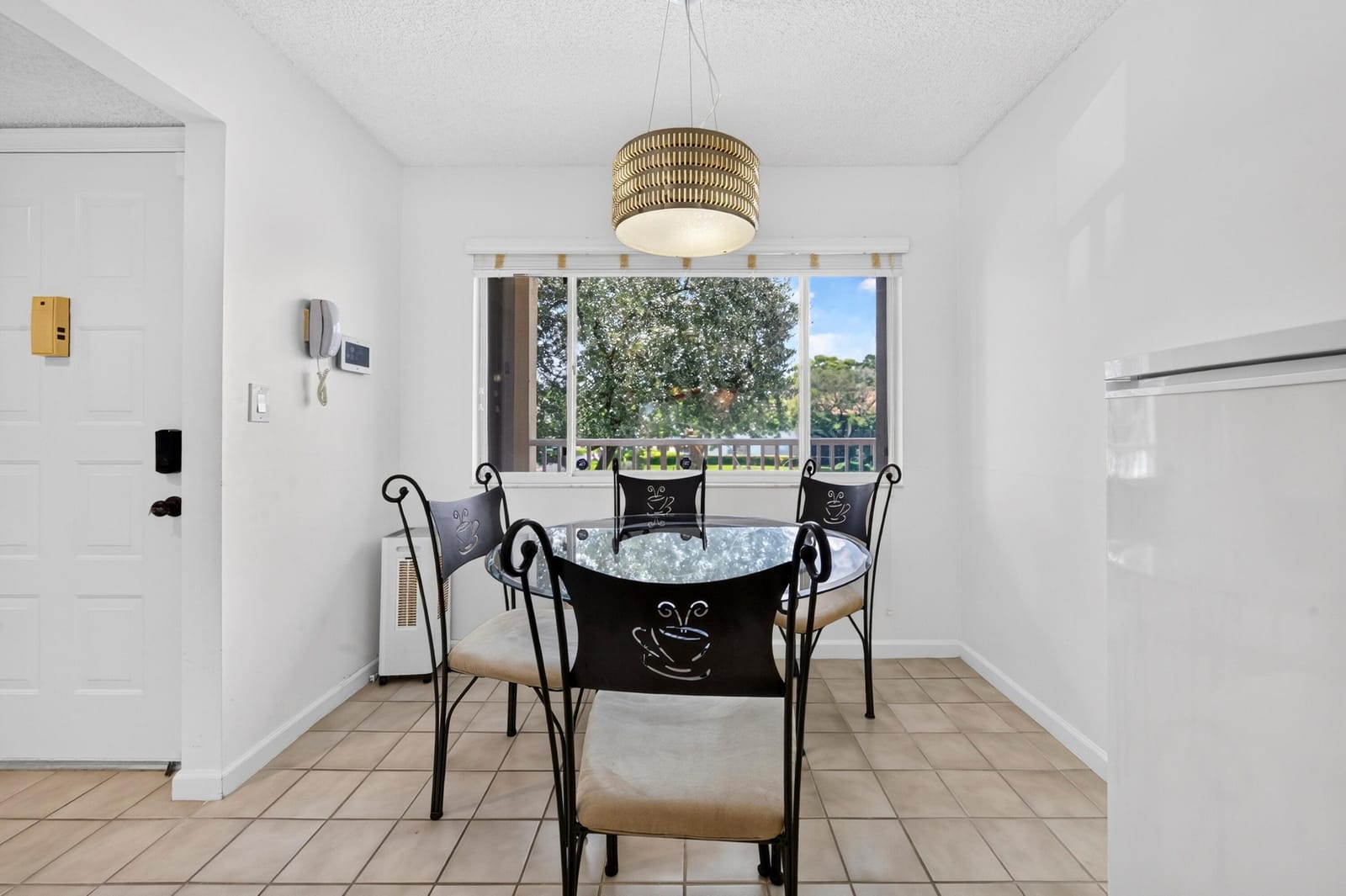 7348 N DEVON Drive 203 — photo 5