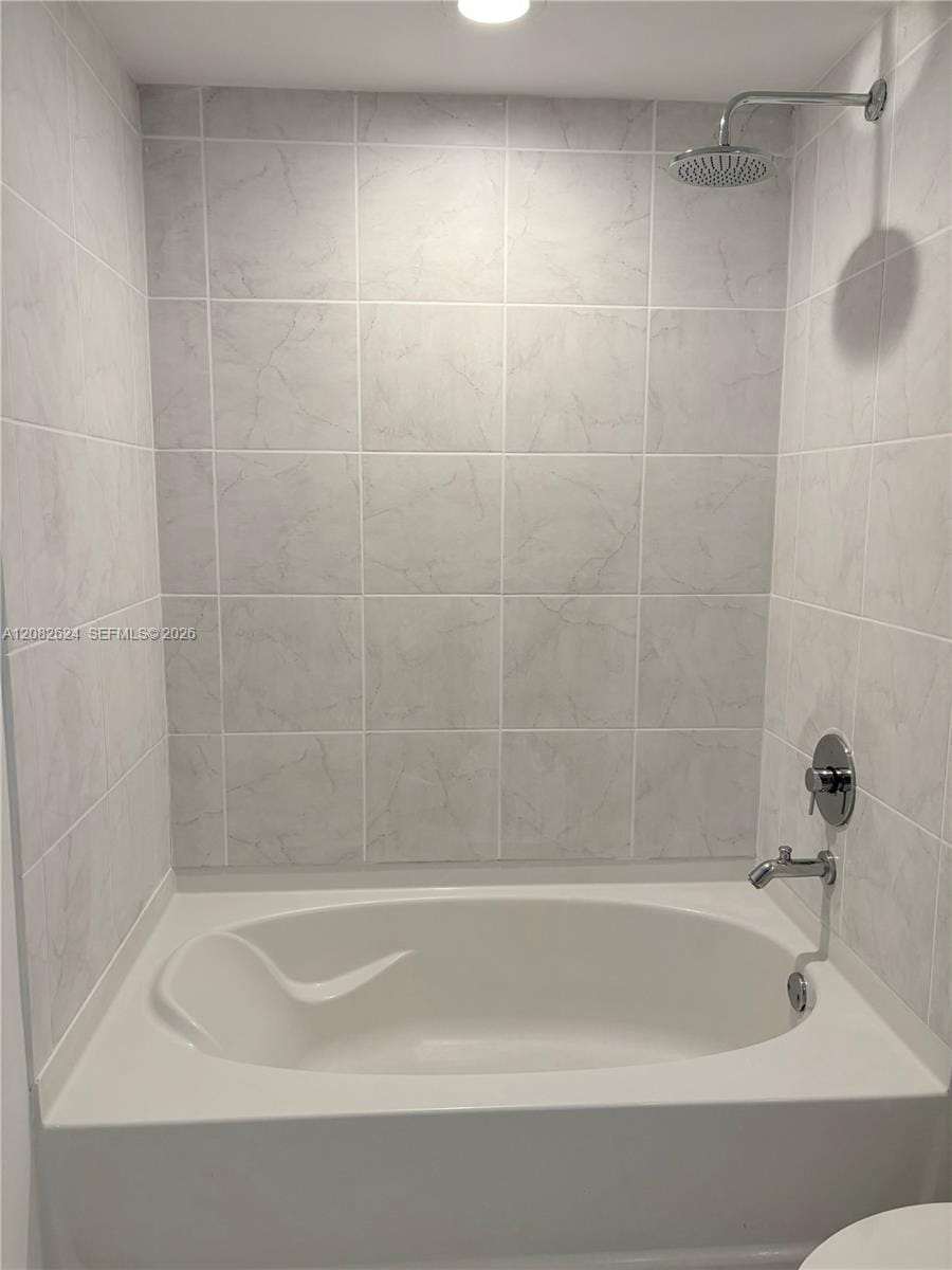 951 Brickell Avenue 2509 — photo 10