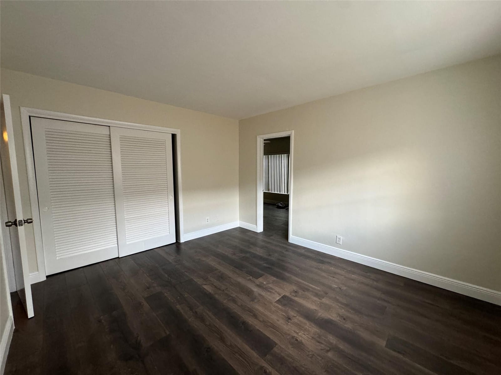 1060 NE 23rd Terrace 2 — photo 12