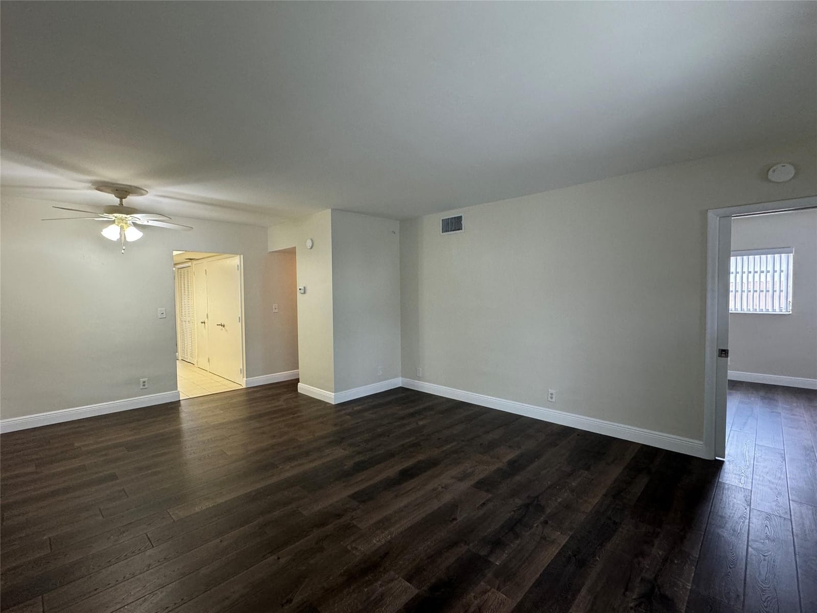 1060 NE 23rd Terrace 2 — photo 4