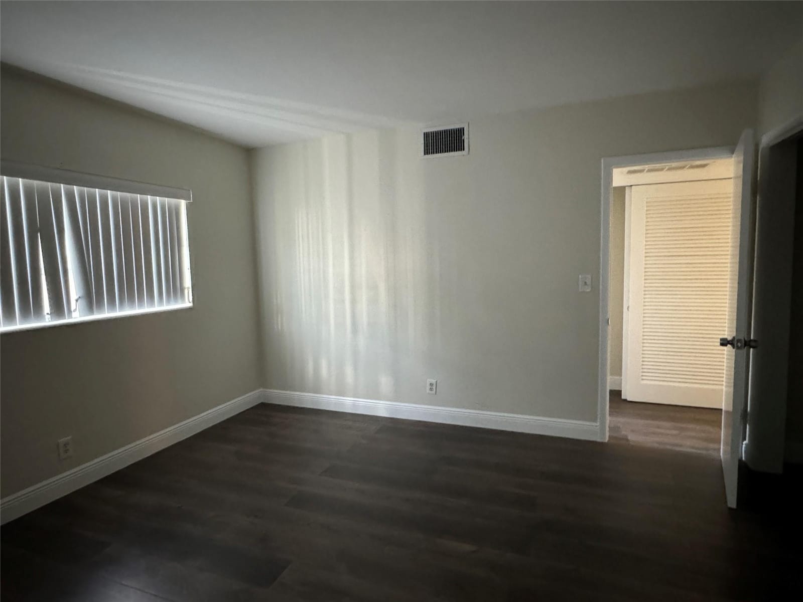 1060 NE 23rd Terrace 2 — photo 10