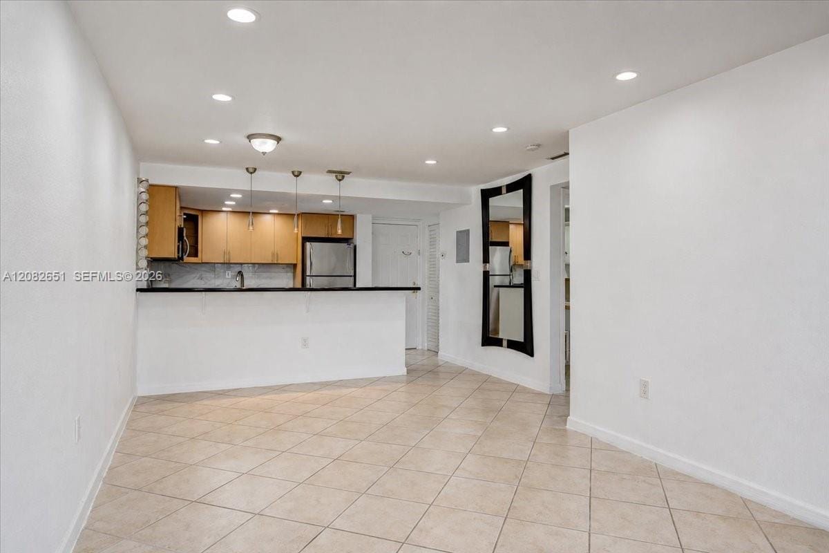 1975 Normandy Drive 303