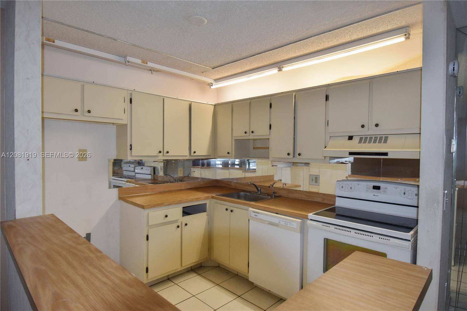 10761 W Clairmont Circle 108 — photo 2
