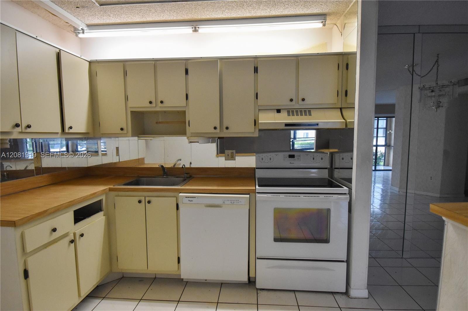 10761 W Clairmont Circle 108 — photo 3
